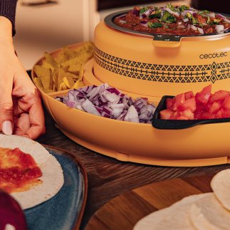 Συσκευή για Ζέσταμα Υλικών & Συναρμολόγηση Tacos με 4 Θήκες και 4 Μορφές Σιλικόνης 40W Cecotec Fun Taco Andale CEC-03834 Cecotec